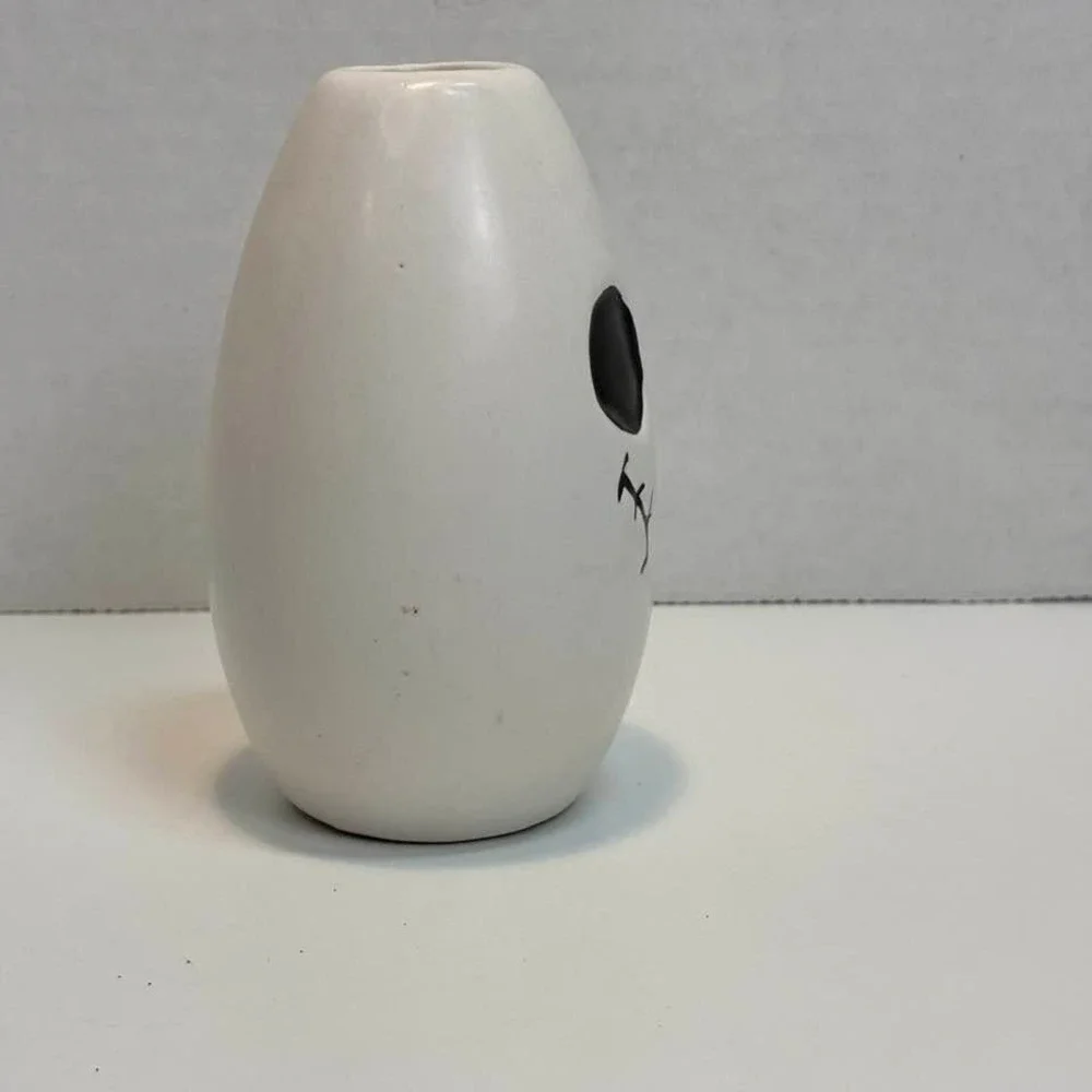 White Ceramic Skeleton Face Bud Vase Halloween Gothic‎ Spooky Goth Table Decor